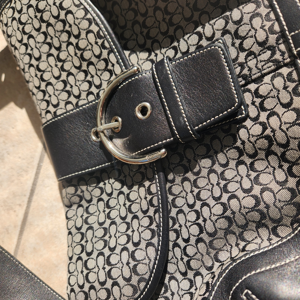 Coach Shoulder Bag